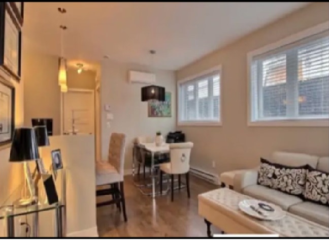 Chambre à louer dans condo — photo 1