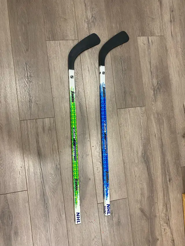Street Hockey sticks Youth in Hockey in Ottawa - Image 2