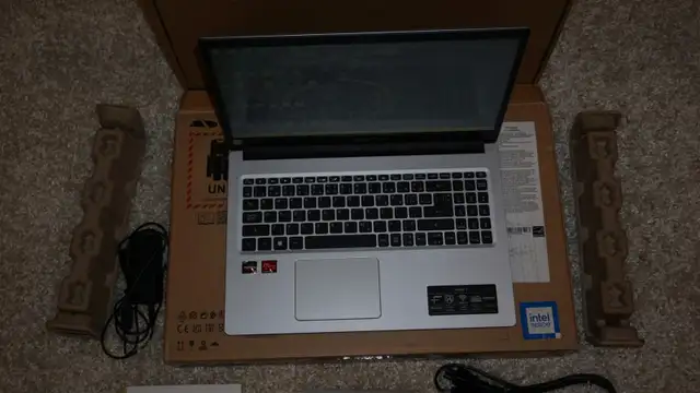 New Acer Aspire 3 15.6" Entertainment Laptop in Laptops in Saskatoon - Image 5