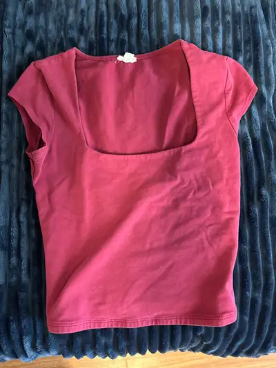 Selling clothes, View more