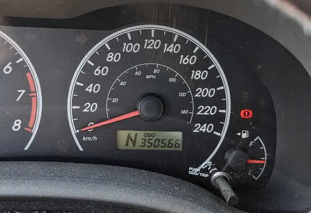2010 Toyota Corolla CE in Cars & Trucks in Kitchener / Waterloo - Image 3