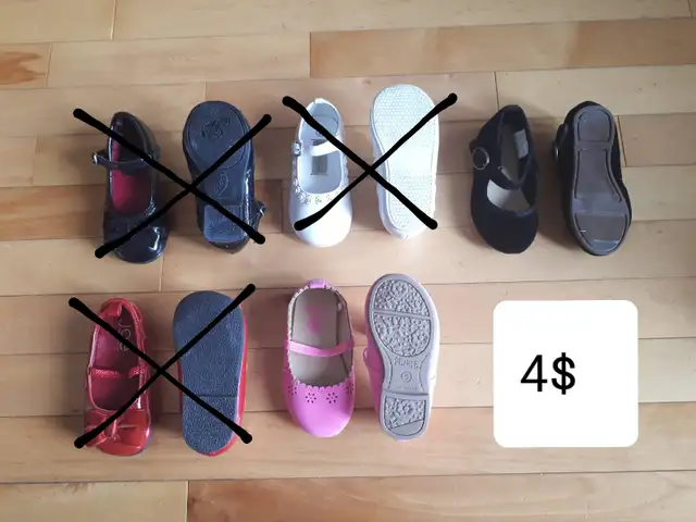 Souliers et bottes grandeur 5 petite fille in Kids & Youth in Laval / North Shore - Image 6