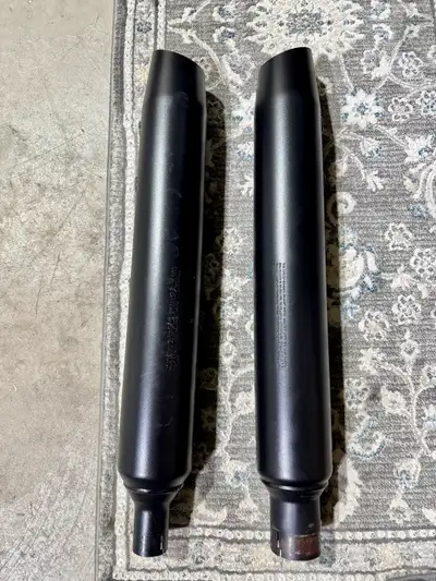 2024 Harley Davidson Street Glide - Stock Mufflers. Only 180 Km’s on them. Look and work like new. B...