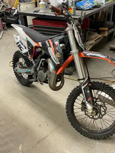 Ktm 85 in great shape with spare parts. Engine and clutch freshly rebuilt Always stored inside