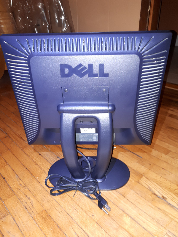 Dell E193FP Monitor in Monitors in Guelph - Image 4
