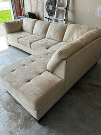 Sectional Couch with Pull-out Bed