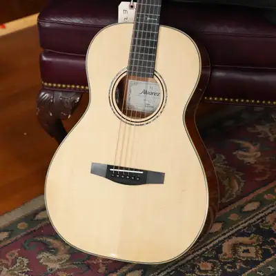 Alvarez LP60e Laureate Series Parlor – BRAND NEW w/ Tags & Case, View more