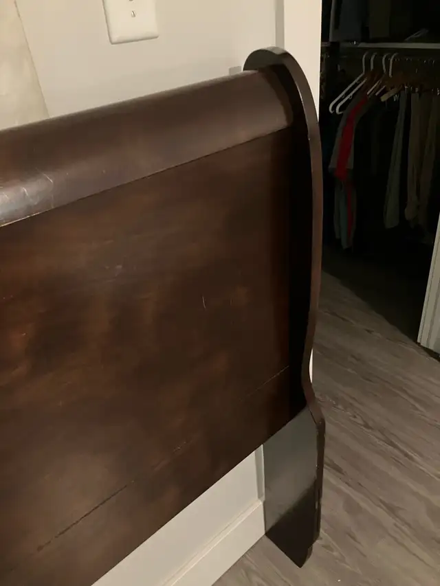 Queen size wooden  headboard in Other in City of Halifax - Image 5