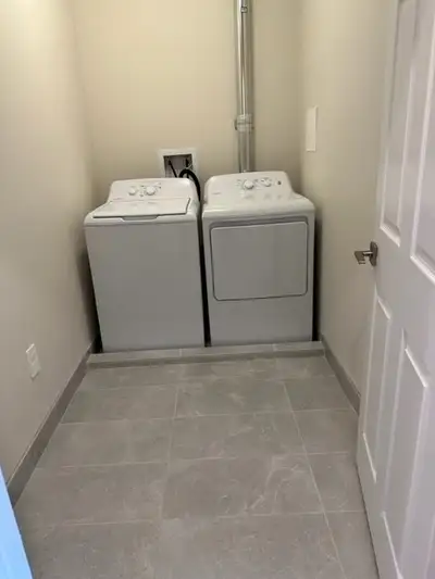 2-Bedroom Apartment Available Now or Later – Starting at $2,200/month Mustang Apartments – Premium L...