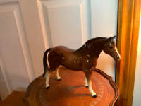Large Vintage Beswick Glossy Brown Porcelain Horse 
