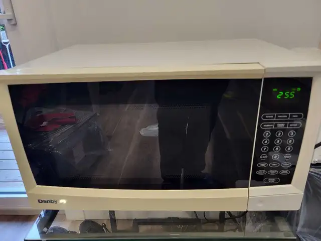 Danby Microwave64520008153602125