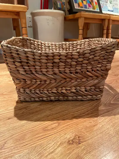 small rectangular basket, View more