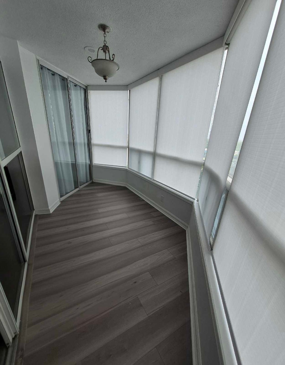 MODERN & CLEAN 2-BEDROOM CONDO FOR RENT NEAR SQUARE ONE! 4