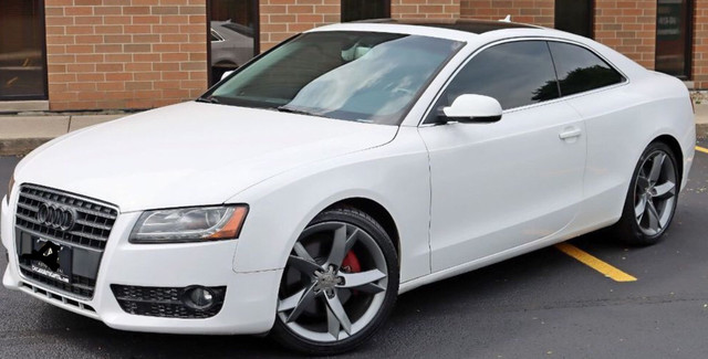 (Clean Car Fax)Manual Two Doors Audi A5 2012 in Cars & Trucks in Markham / York Region
