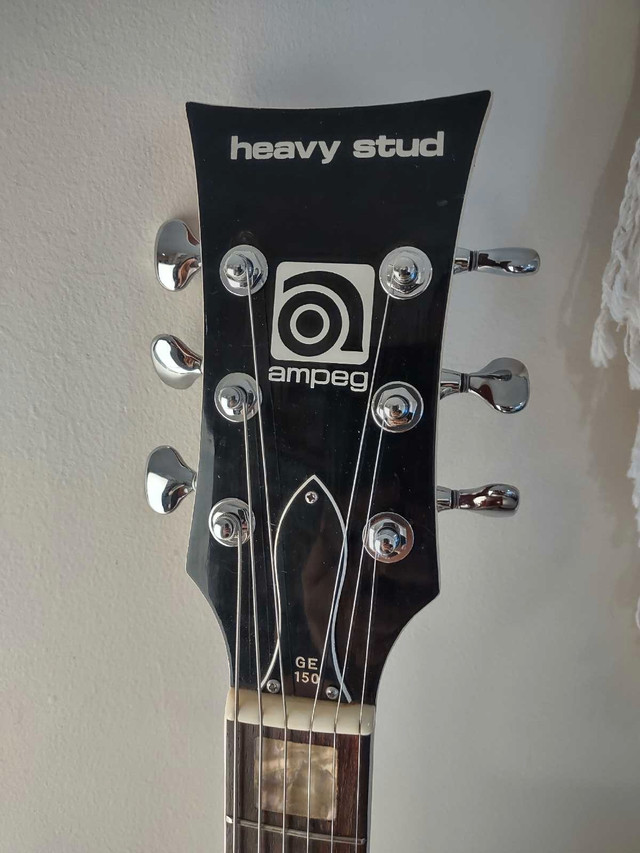 Vintage Ampeg Heavy Studd GE-150 w/Case in Guitars in Calgary - Image 3