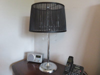 Modern Bedroom Lamp/Lampe de table moderne