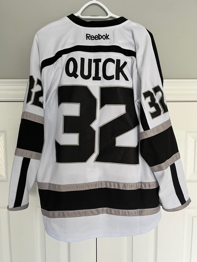 2014 Stanley Cup Final Los Angeles Kings Jonathan Quick Jersey in Hockey in Kawartha Lakes - Image 2