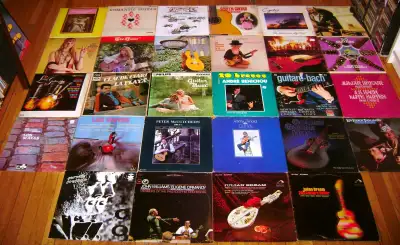 30 vinyles GUITARE ACOUSTIQUE et CLASSIQUE, View more