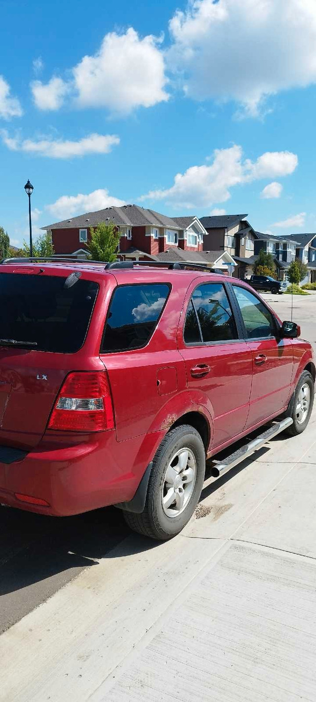 2009 Kia Sorento LX 3.3l V6 in Cars & Trucks in Edmonton - Image 2
