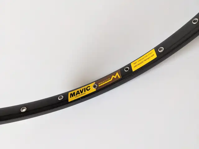 Vintage Mavic Module 3 CD Rim in Frames & Parts in City of Montréal - Image 3