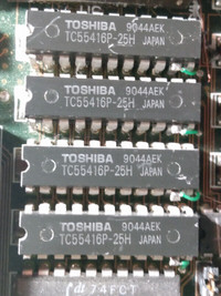 Qté 4 TC55416P-25H TOSHIBA 256K x 16 Bit CMOS Static RAM DIP22