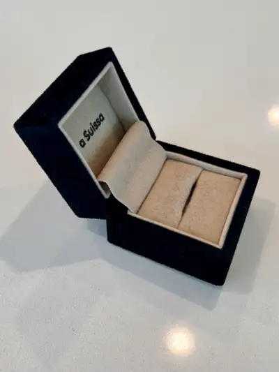 Velvet Ring Box - Black & Tan, View more