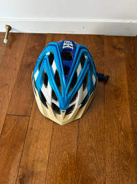 Casque de vélo pour enfant / Kids bike helmet