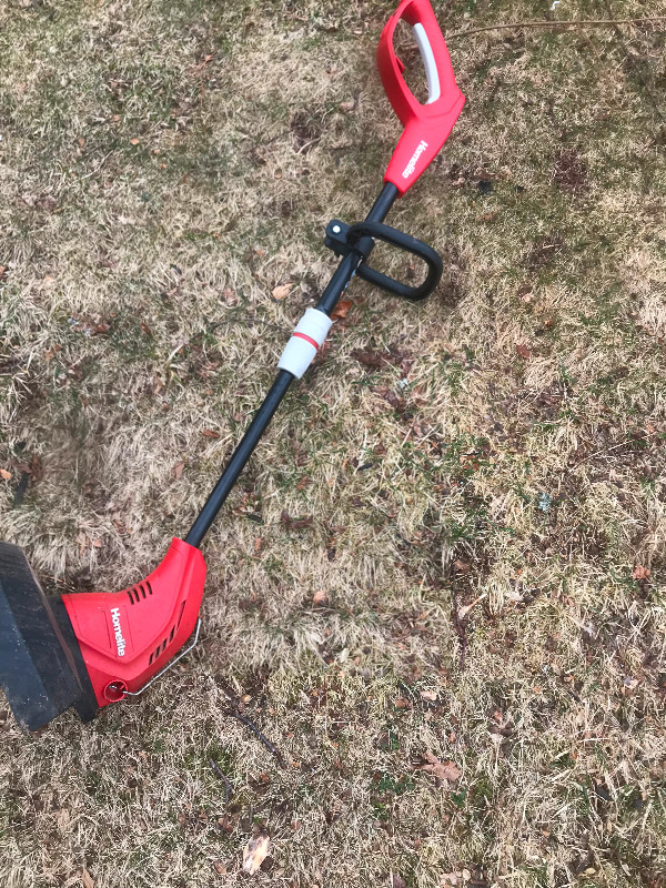 Electric String Trimmer in Lawnmowers & Leaf Blowers in Charlottetown - Image 3