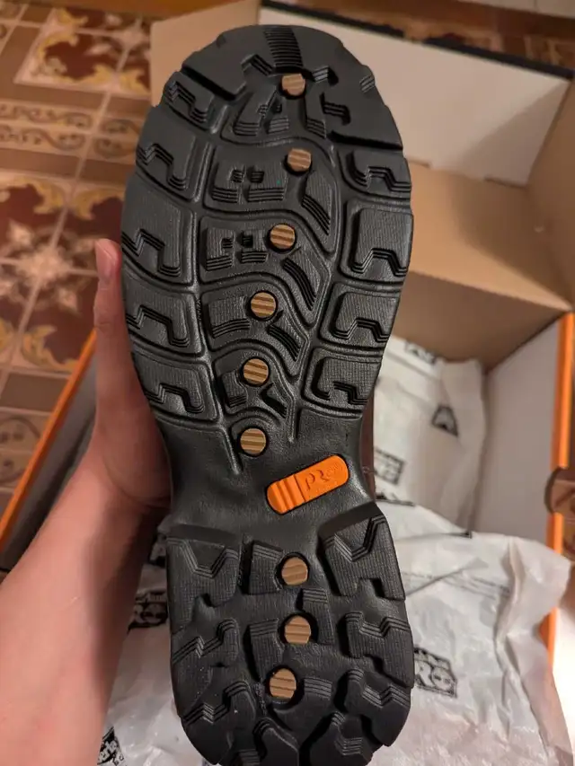 Timberland Pro Ratchet Safety Boots Size 12 in Men's Shoes in City of Toronto - Image 4