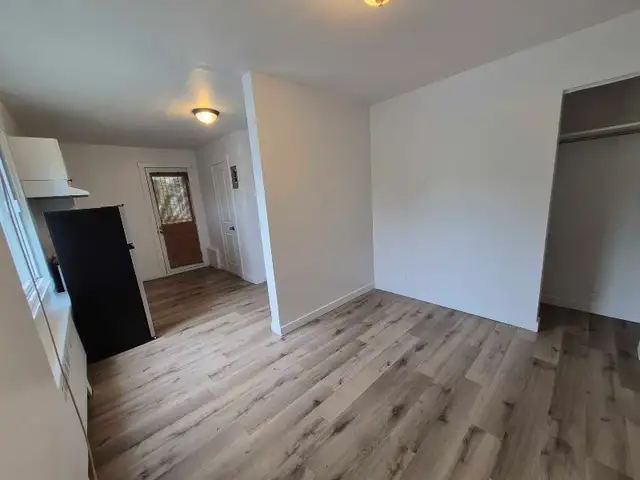 2.5-Room Studio Apartment for Rent, Villeray
