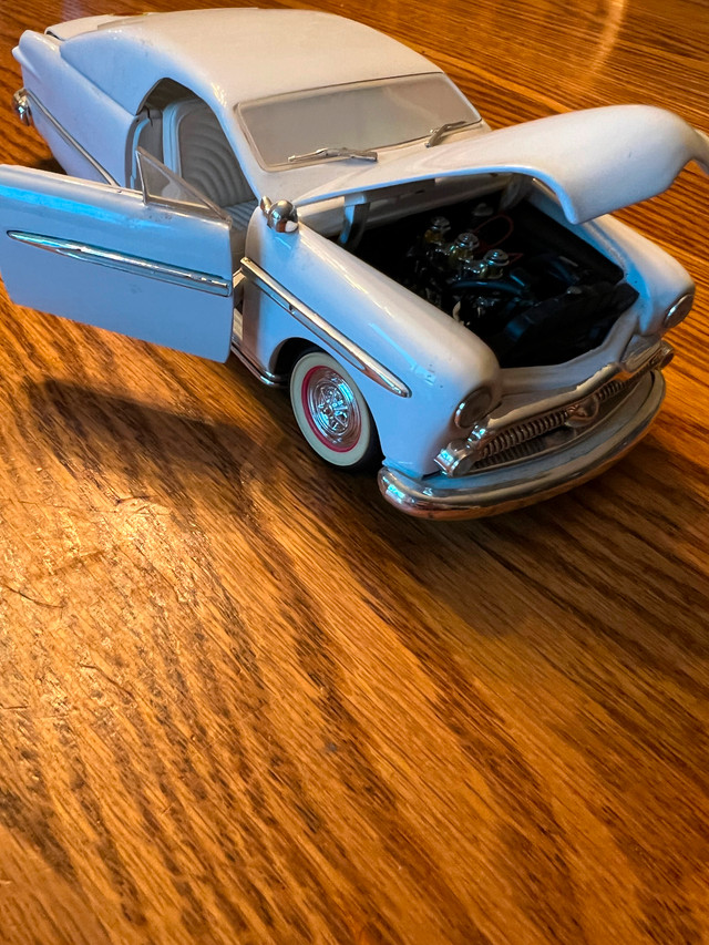 1949 Ford Street Rod State Farm die cast collectable car in Arts & Collectibles in Hamilton - Image 3