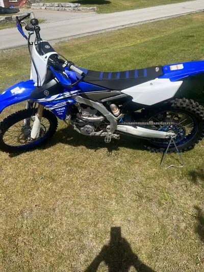 Bike in great shape and all service regularly done. -Comes with both stock and softer springs, as we...