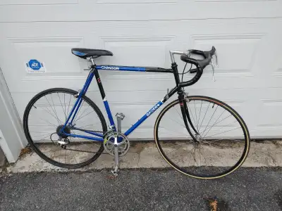 Steve Bauer Chinook road bicycle, View more
