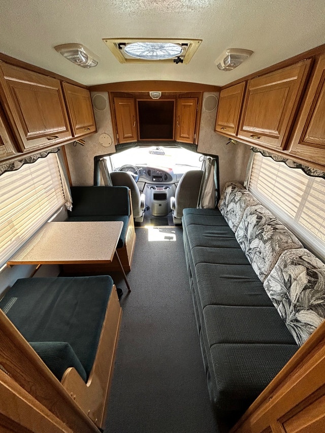 2002 Kodiak Motorhome RVs & Motorhomes Saint John Kijiji