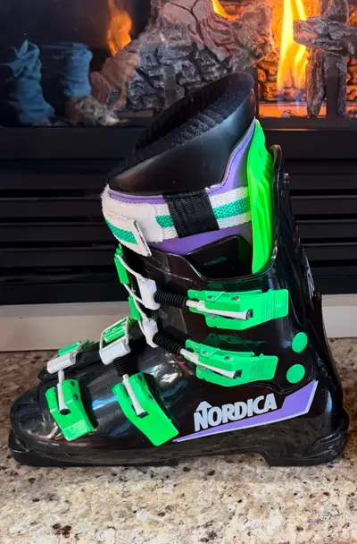 Cheap Nordica ski boots. $59 bucks! (size 8!) Rossignol 177cm$79, View more