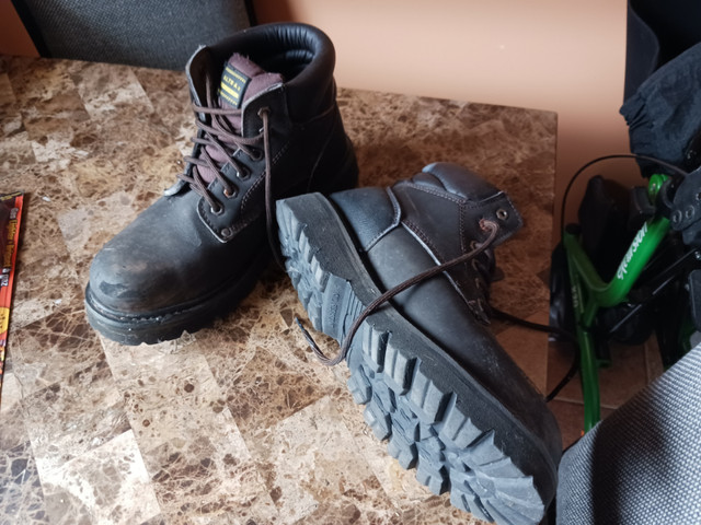 Steel toed workboots in Men's Shoes in Bathurst