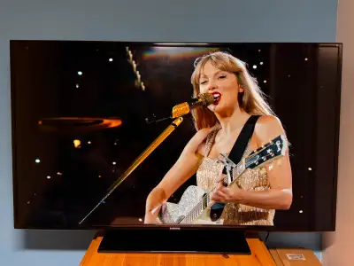 Samsung TV 1080P 60hz 55 inch UN55FH6030F, View more