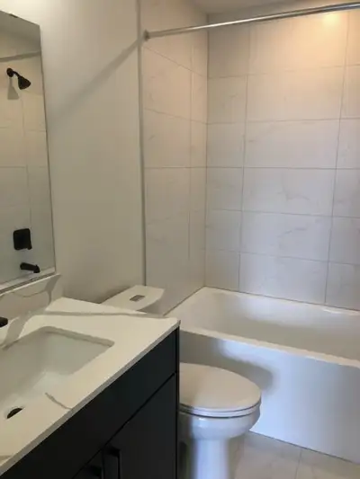 2 Beds 3 Bath beautiful townhouse in Lambeth