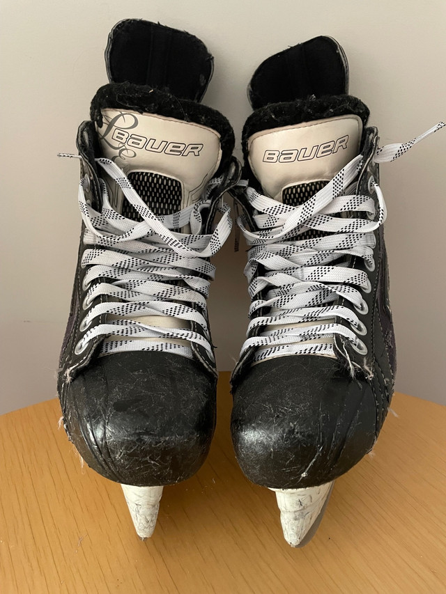 Bauer Vapor Select LE size 4  in Hockey in London - Image 3