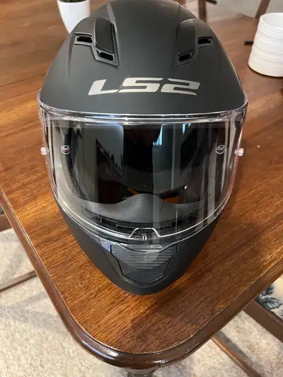 LS2 Helmet Great condition, only used a few times. No scratches on visor Matte black finish Comforta...
