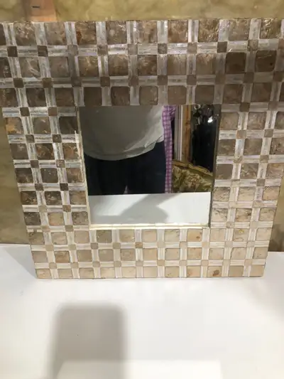 Small mirror, View more