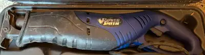 Découvrez cette scie alternative Power Smith 20, un outil robuste conçu pour les coupes exigeantes....