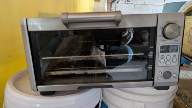 Breville Mini Smart Oven in Toasters & Toaster Ovens in Markham / York Region - Image 5