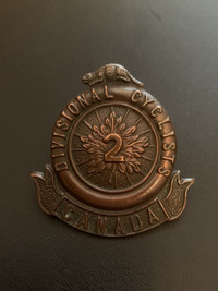 2nd Divisional Cyclists Cap Badge