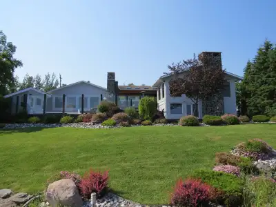 Very unique year round waterfront property located in Shuniah, Ontario on the shores of Lake Superio...