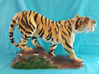 LARGE TIGER CAT Holland Mold Pottery