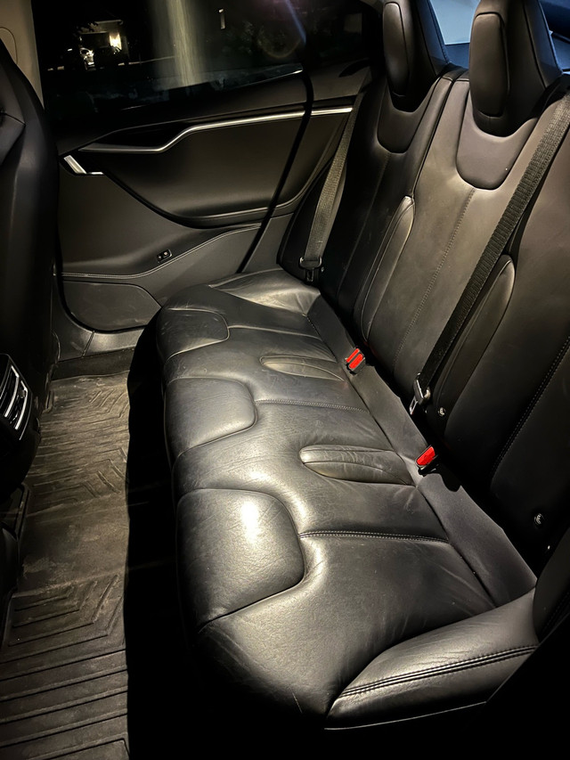Tesla Model S 90 2014  dans Autos et camions  à Ville de Montréal - Image 4