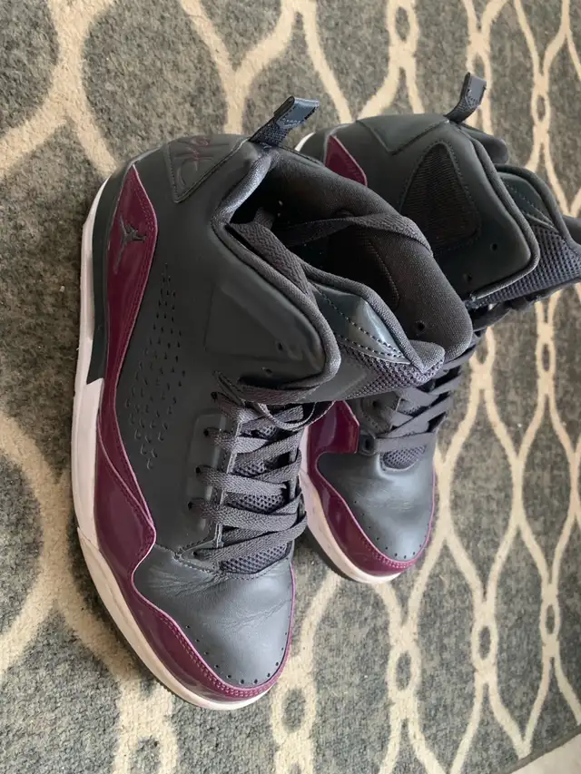 Jordan SC-3 'Anthracite Bordeaux' in Men's Shoes in Markham / York Region - Image 4