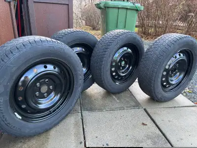 Black steel rims used for winter tires
