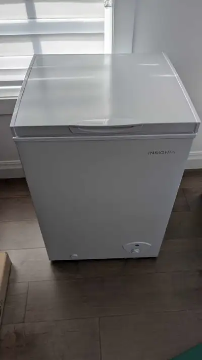 New Freezer - Insignia 3.5 Cu. Chest Freezer - White, View more